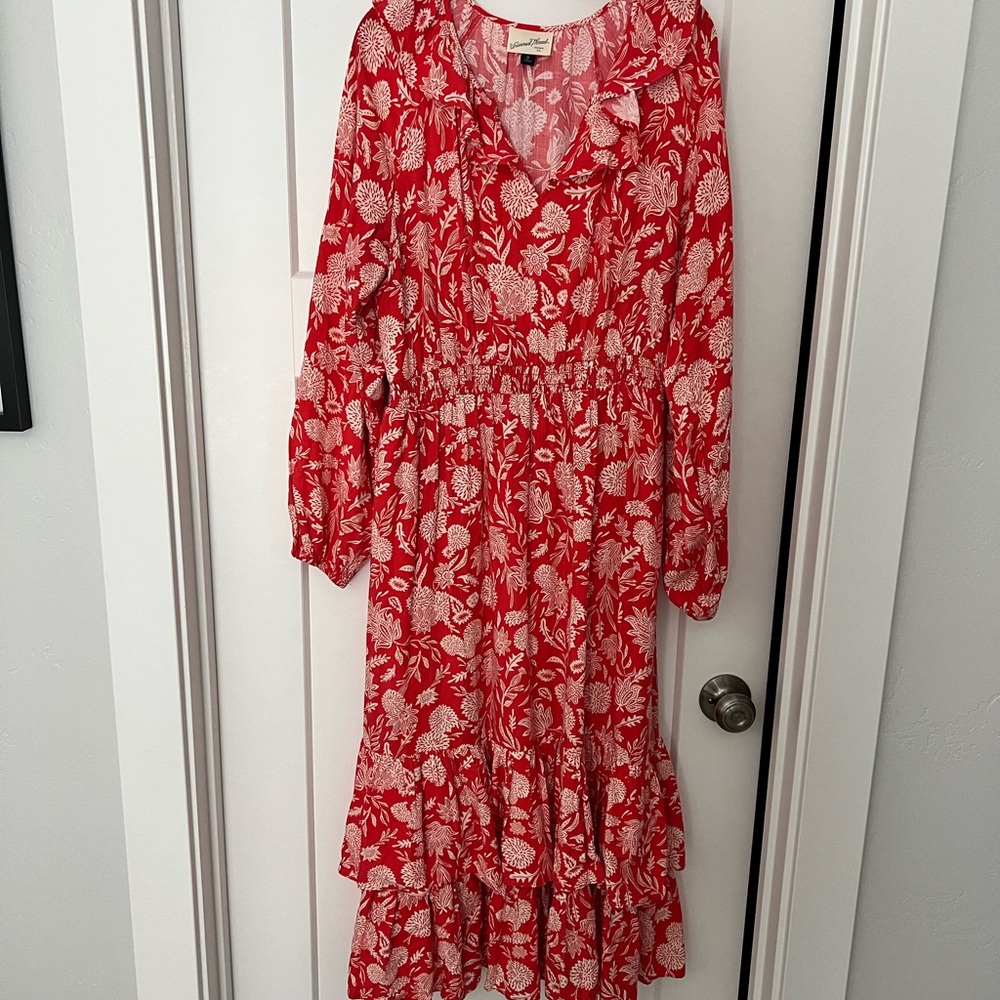 Universal Thread Red Floral Midi Dress